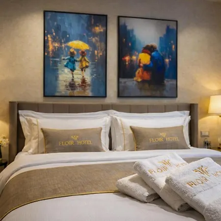 Otel Center - Floir *